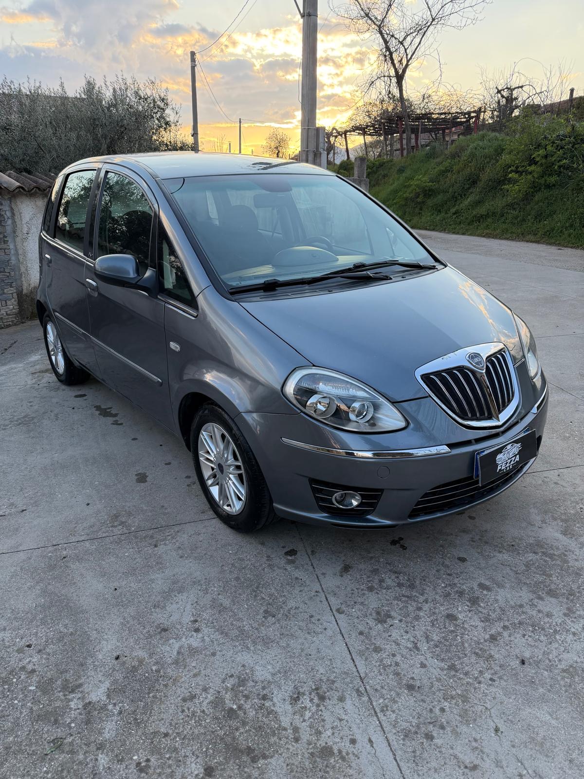 Lancia Musa 1.3 JTD Platino